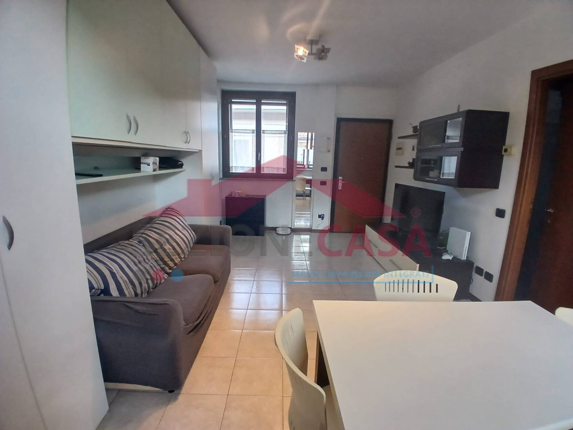 Appartamento in affitto a Saronno, Cascina ferrara