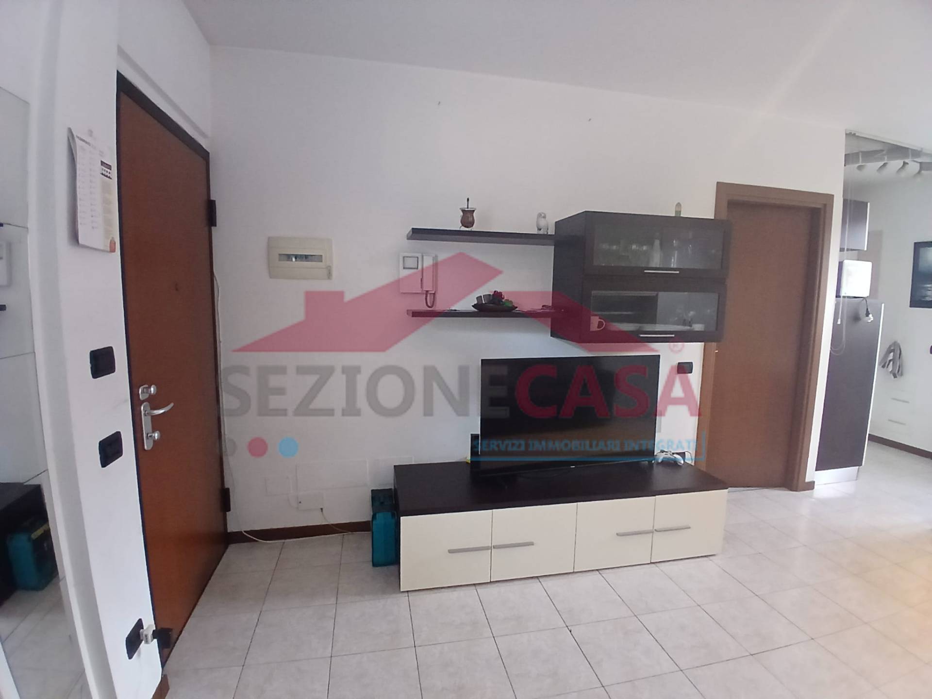 Appartamento in affitto a Saronno, Cascina ferrara