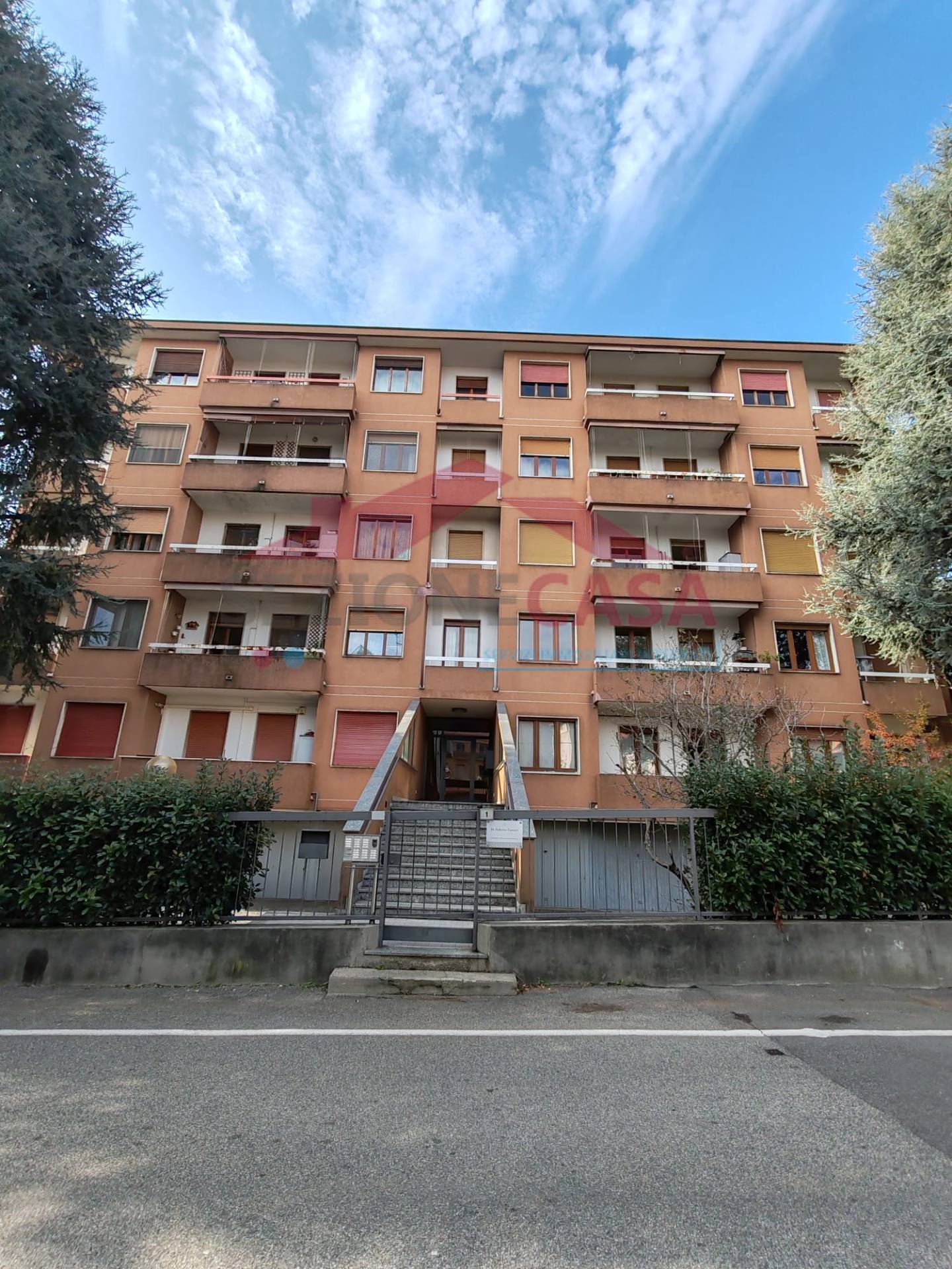 Appartamento in vendita a Saronno