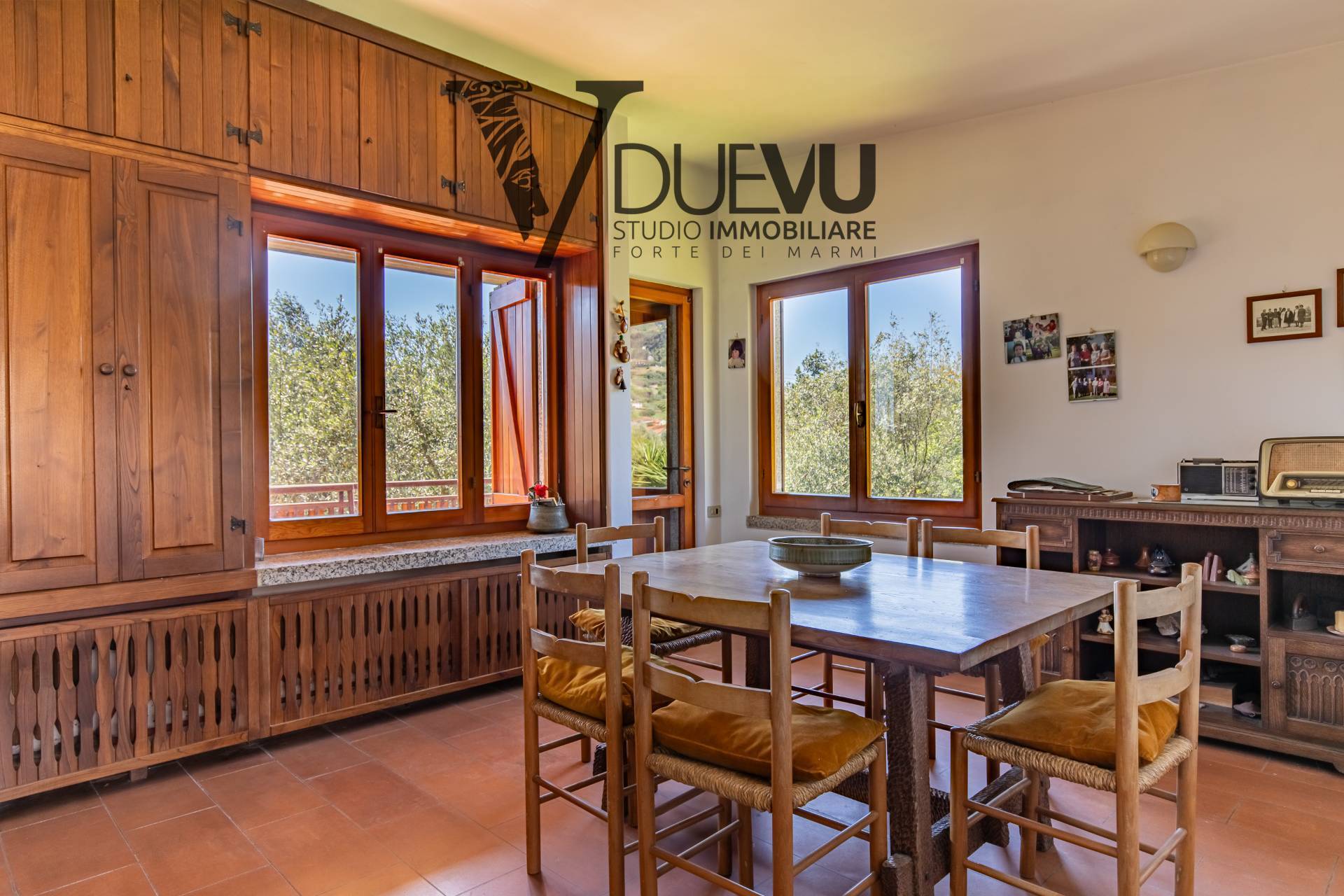 Villa in vendita a Seravezza, Marzocchino