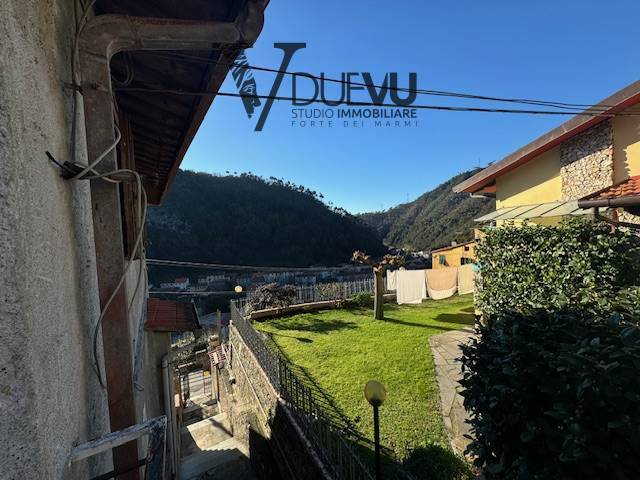 Rustico in vendita a Seravezza