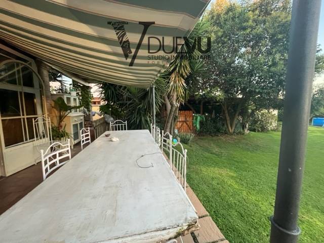 Villa in vendita a Seravezza, Querceta