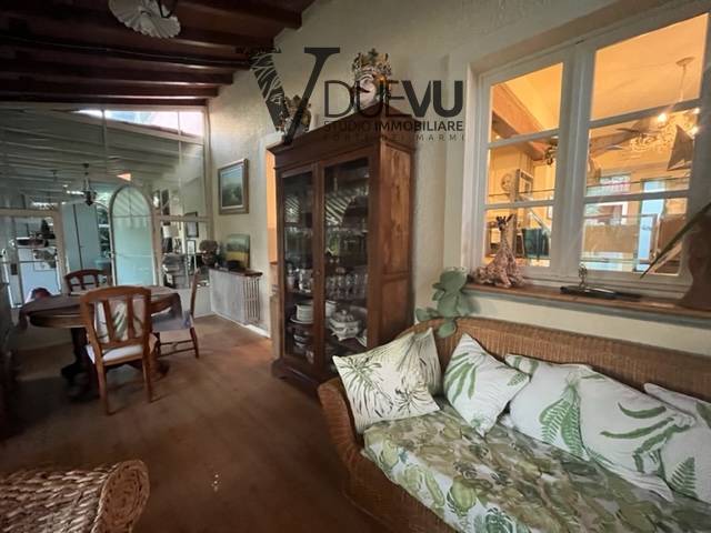 Villa in vendita a Seravezza, Querceta