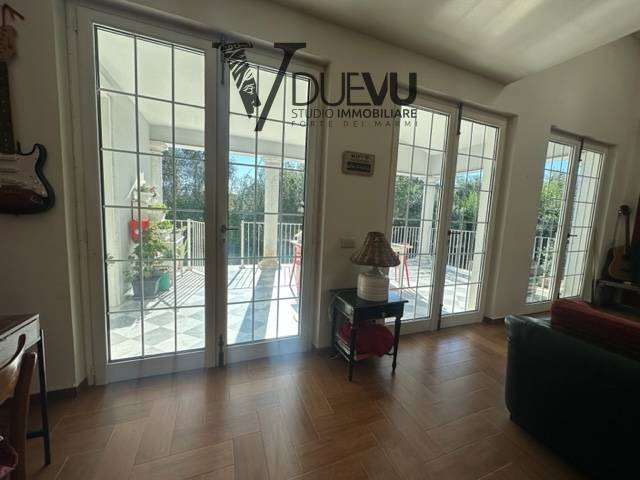 Bifamiliare in vendita a Pietrasanta, Crociale