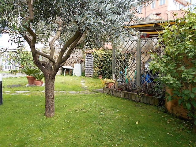 Villa in vendita a Seravezza, Pozzi