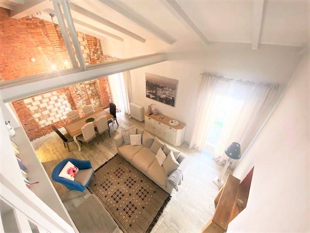 Appartamento in vendita a Pietrasanta, Centro Storico