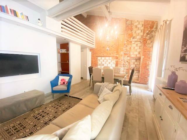 Appartamento in vendita a Pietrasanta, Centro Storico