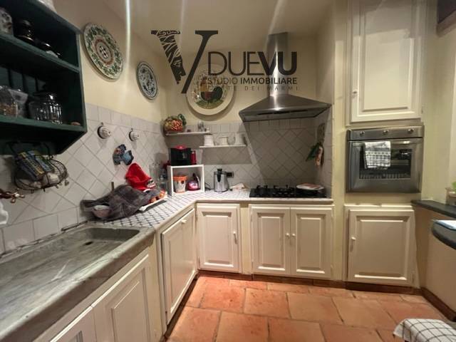 Villa in vendita a Seravezza, Querceta