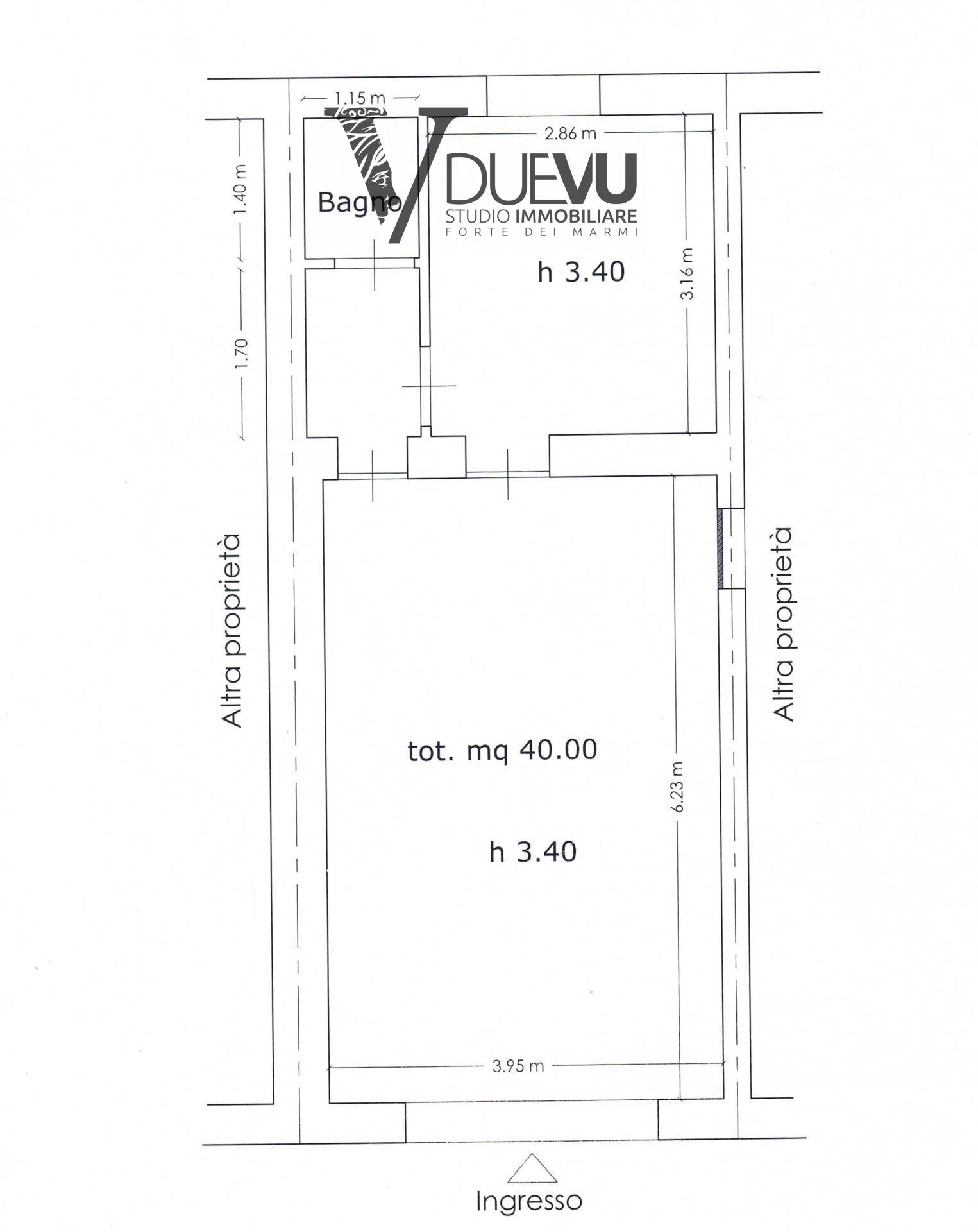 Locale commerciale in vendita a Forte dei Marmi, Centro