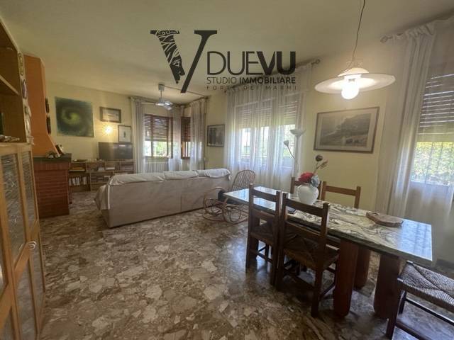 Villa in vendita a Forte dei Marmi, Vaiana