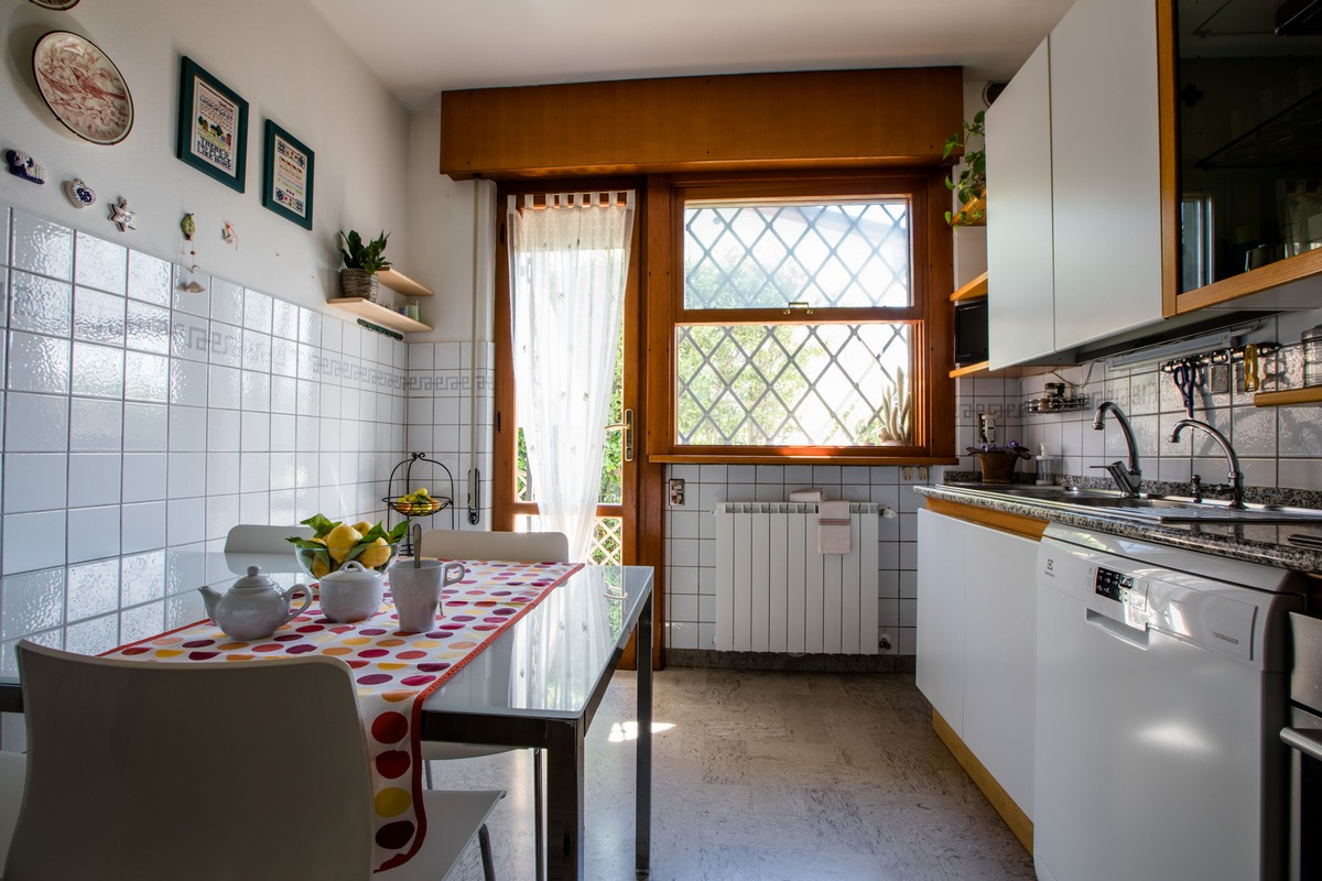 Villa in affitto a Forte dei Marmi, Centrale