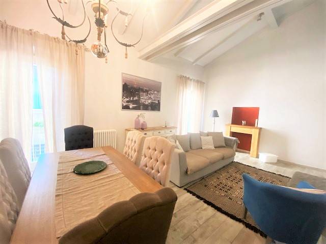 Appartamento in vendita a Pietrasanta, Centro Storico