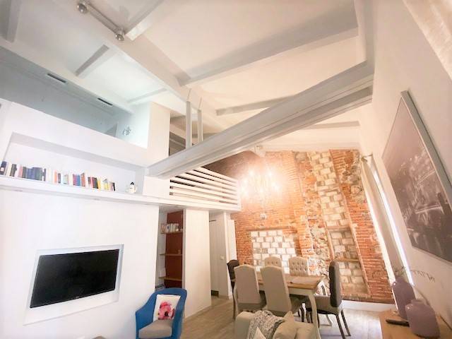 Appartamento in vendita a Pietrasanta, Centro Storico