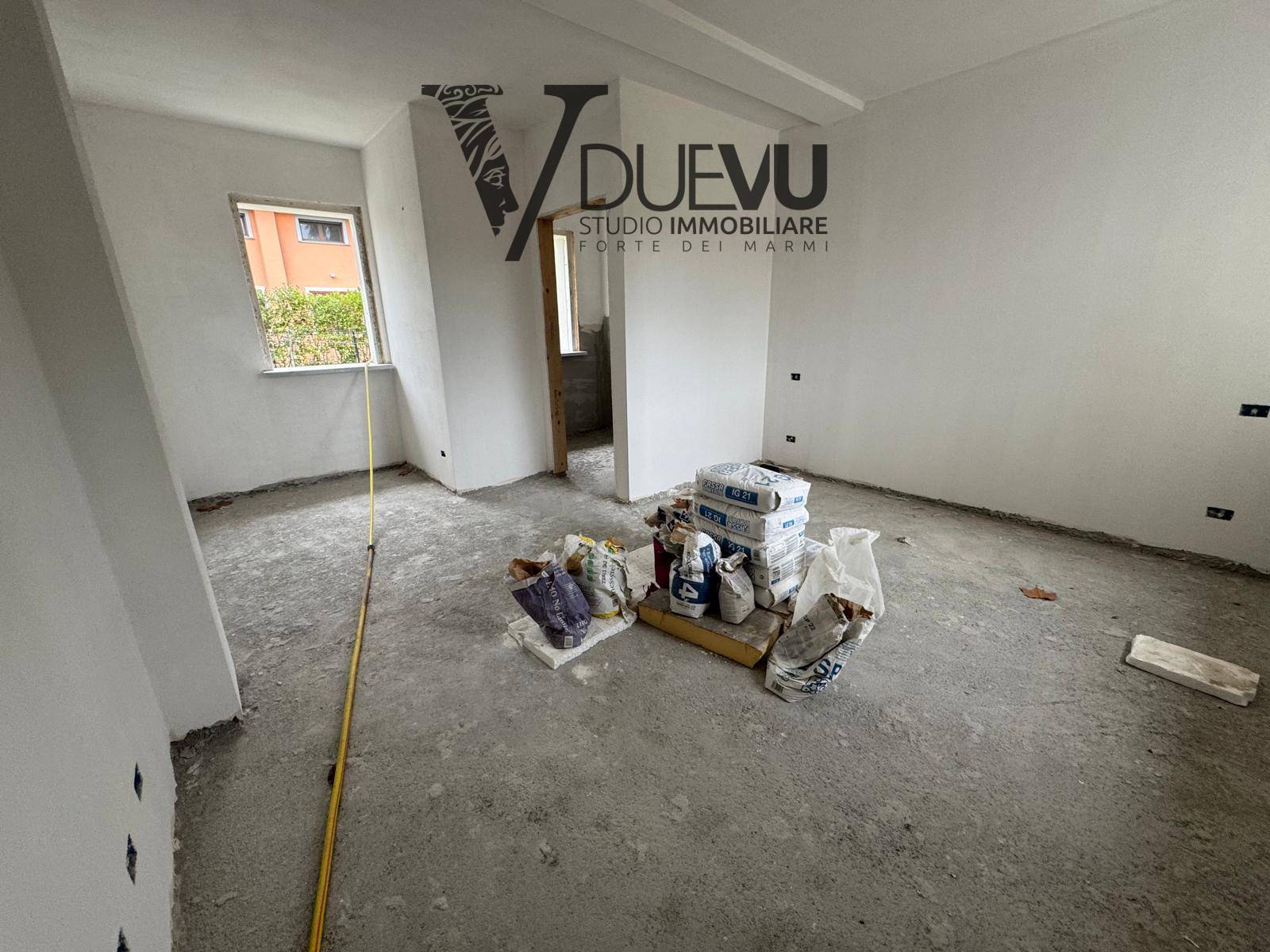 Villa con piscina in vendita a Pietrasanta, Marina di Pietrasanta