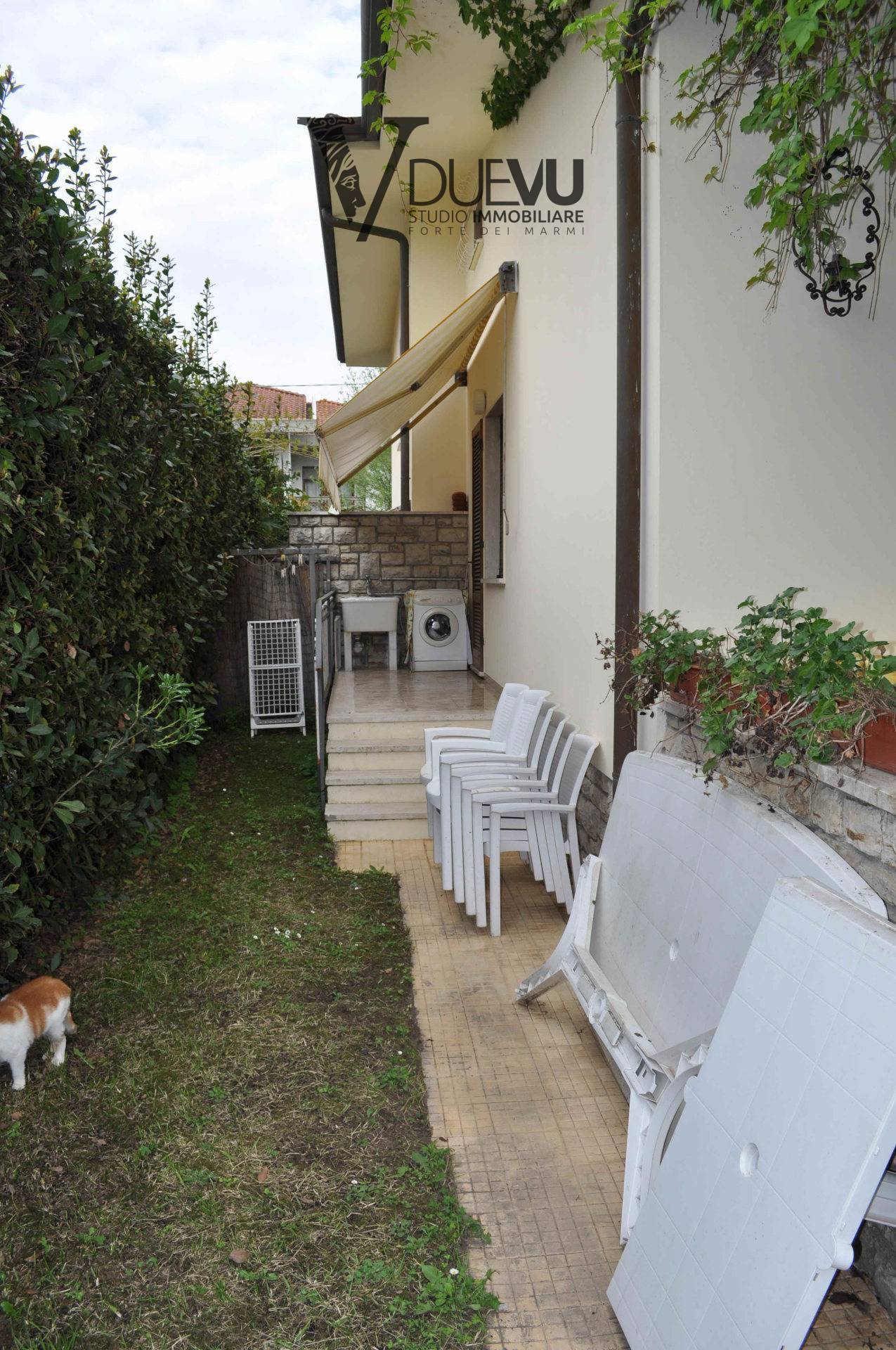 Villa in vendita a Forte dei Marmi, Centrale