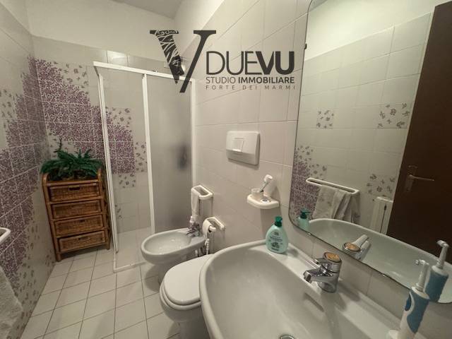 Bifamiliare in vendita a Forte dei Marmi, Centrale