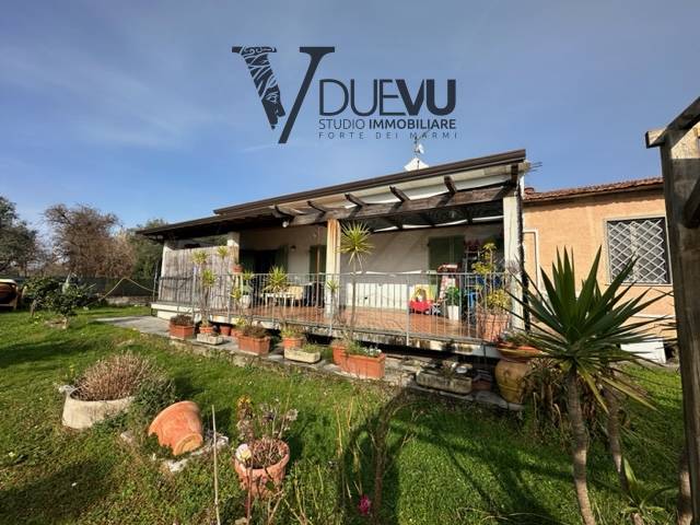 Bifamiliare in vendita a Pietrasanta, Strettoia