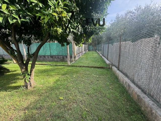 Bifamiliare in vendita a Seravezza, Pozzi