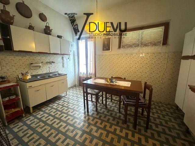 Villa in vendita a Seravezza, Pozzi