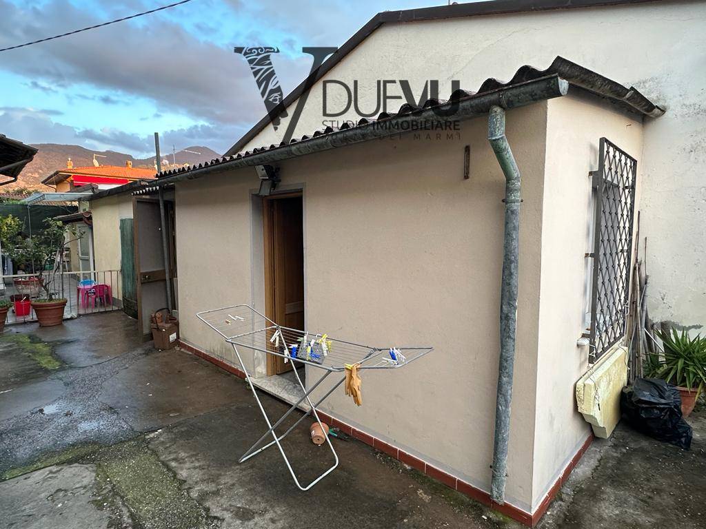 Bifamiliare in vendita a Pietrasanta, Ponterosso