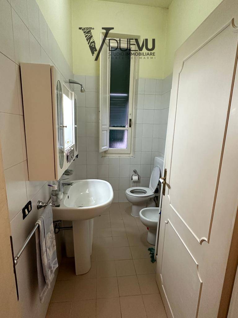 Bifamiliare in vendita a Pietrasanta, Ponterosso