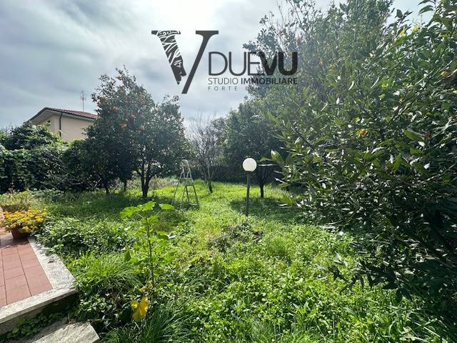 Rustico in vendita a Seravezza, Pozzi