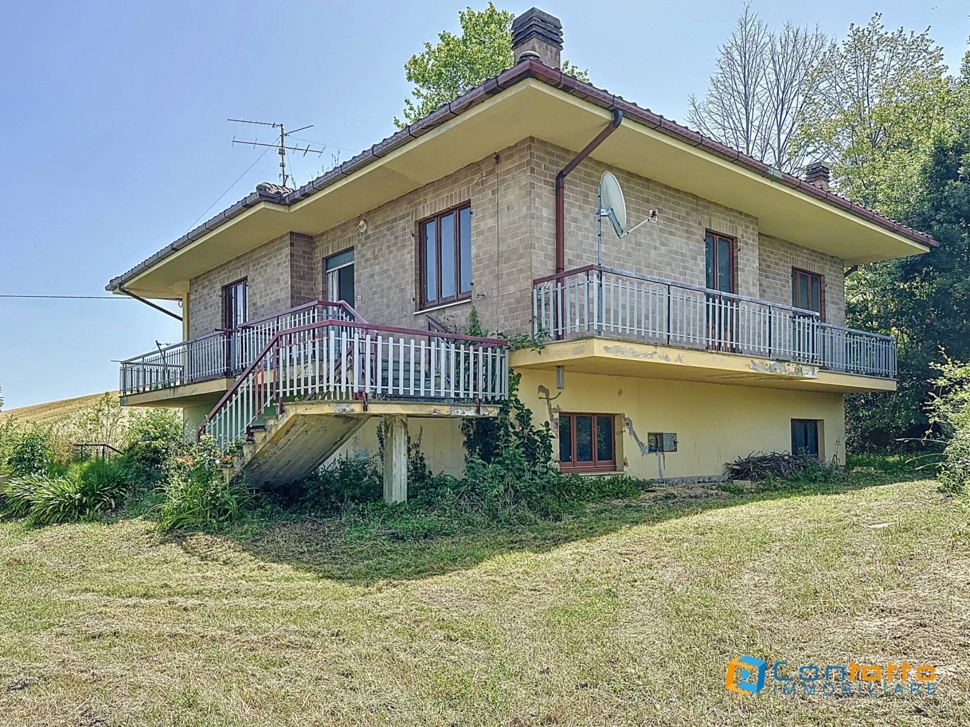 Villa in vendita a Carassai