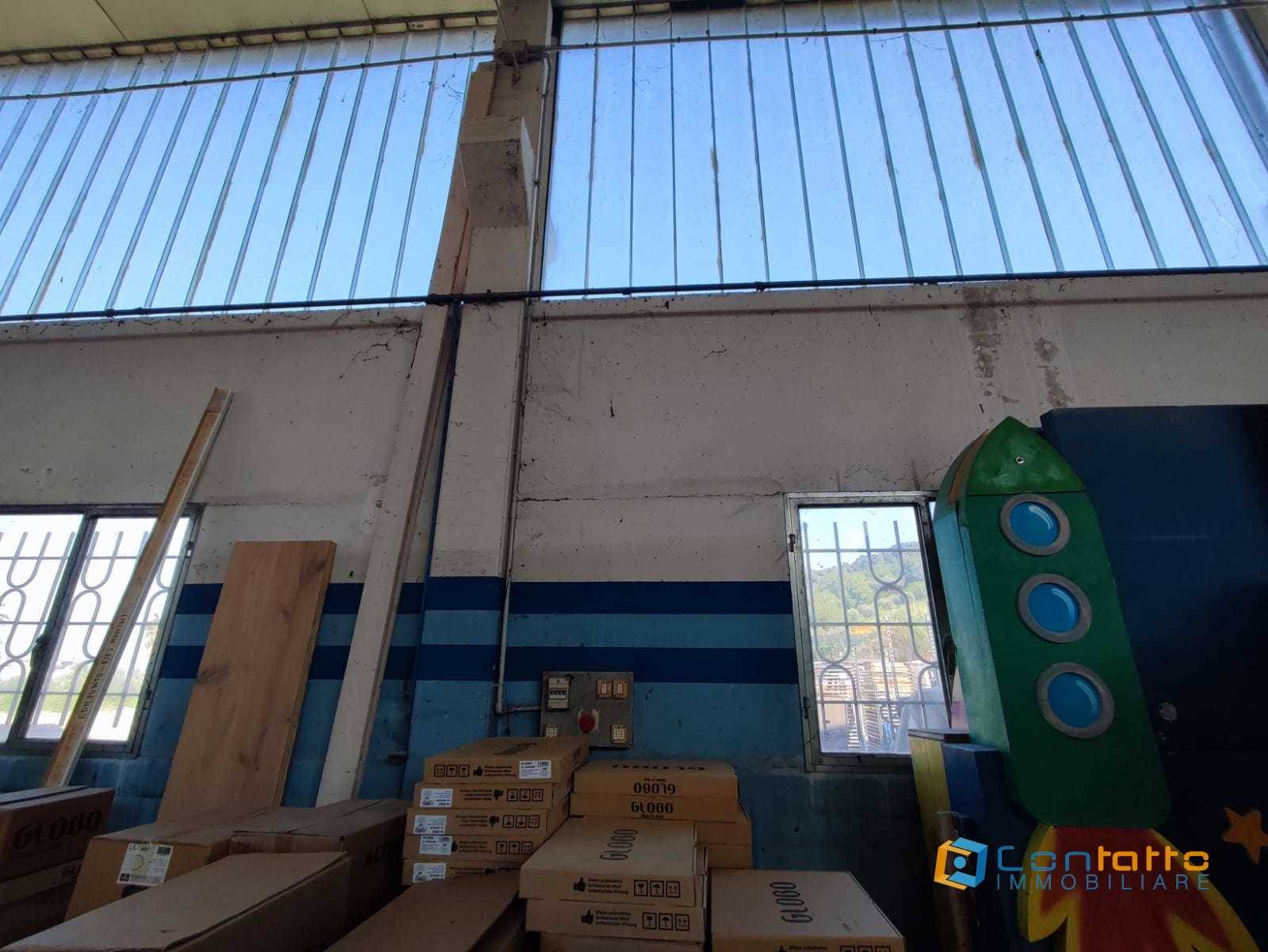 Locale commerciale in vendita a Cupra Marittima