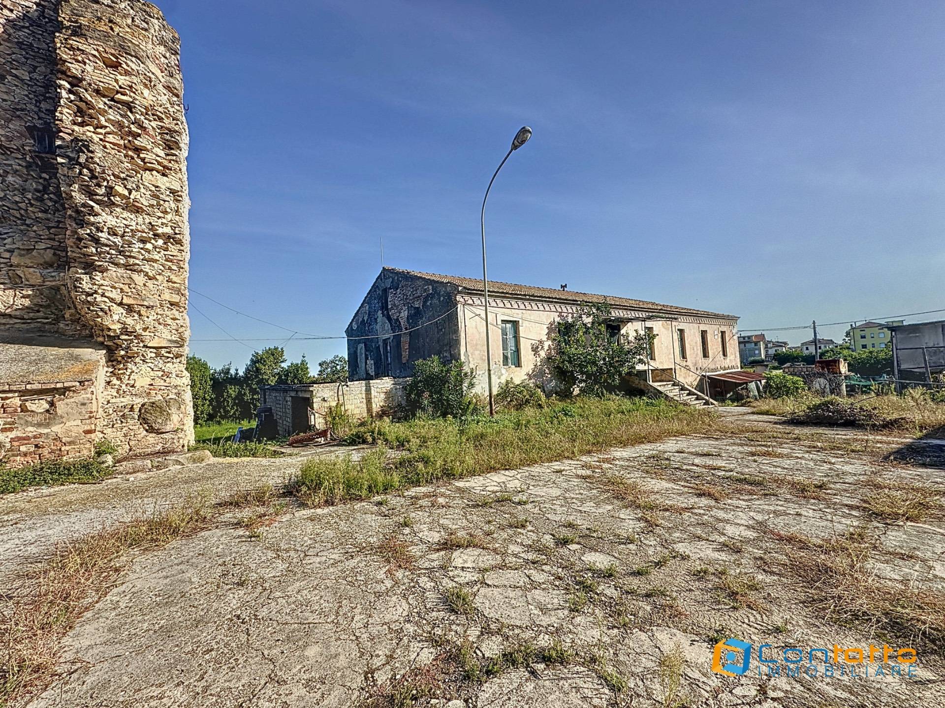 casale in vendita a Cupra Marittima