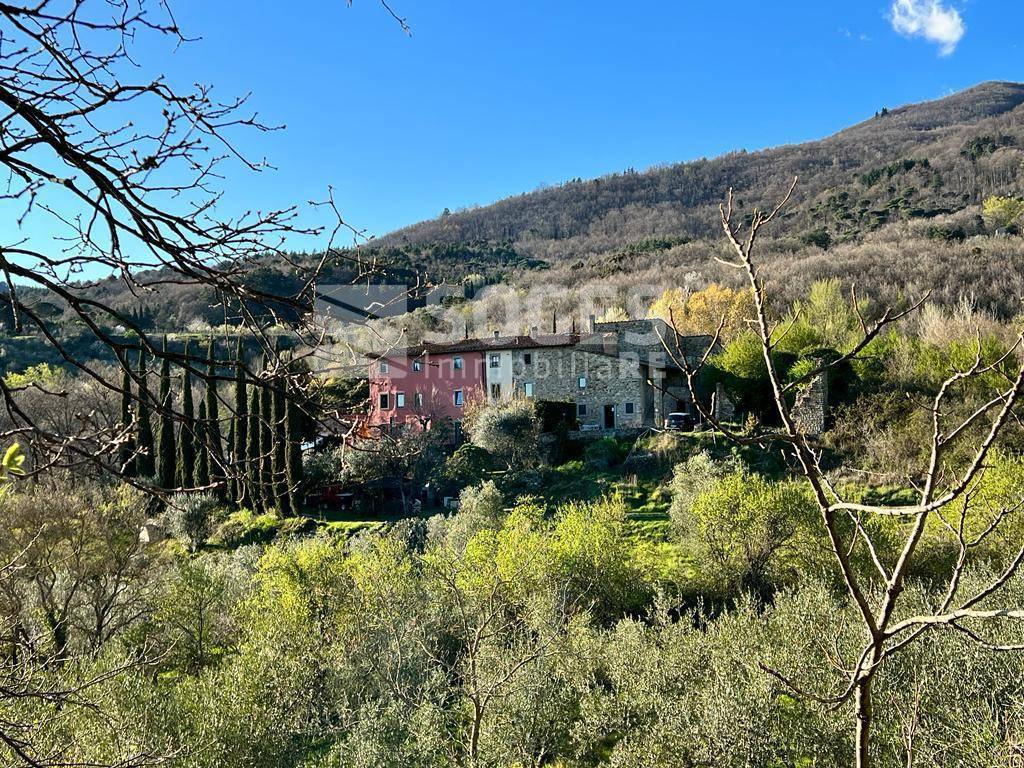 Porzione di casa in vendita a Pontassieve, Santa Brigida