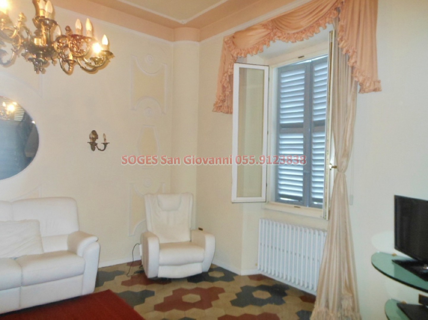 Villa in vendita a Montevarchi, Giglio