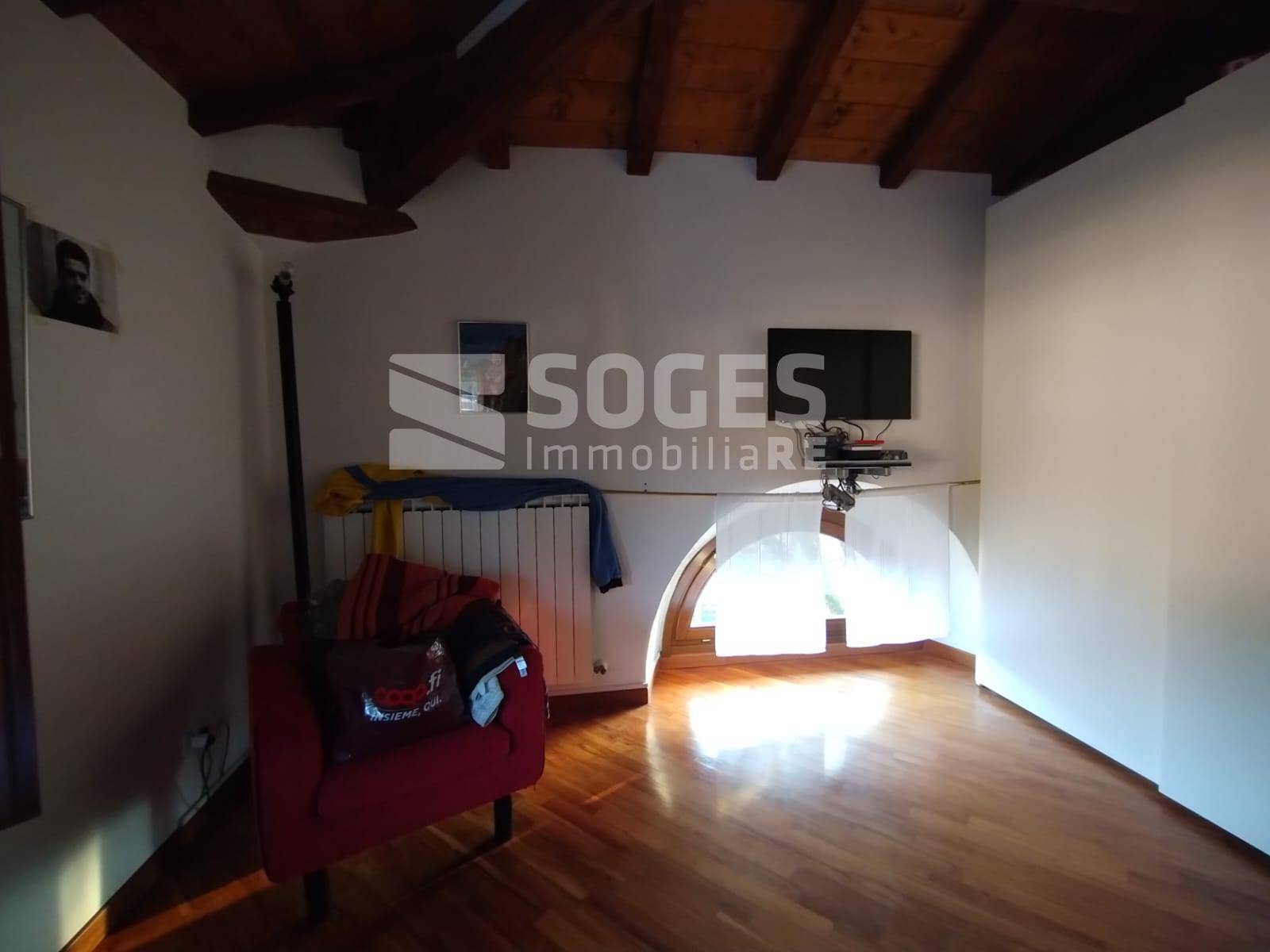 Appartamento in vendita a Rufina, Centro-stazione