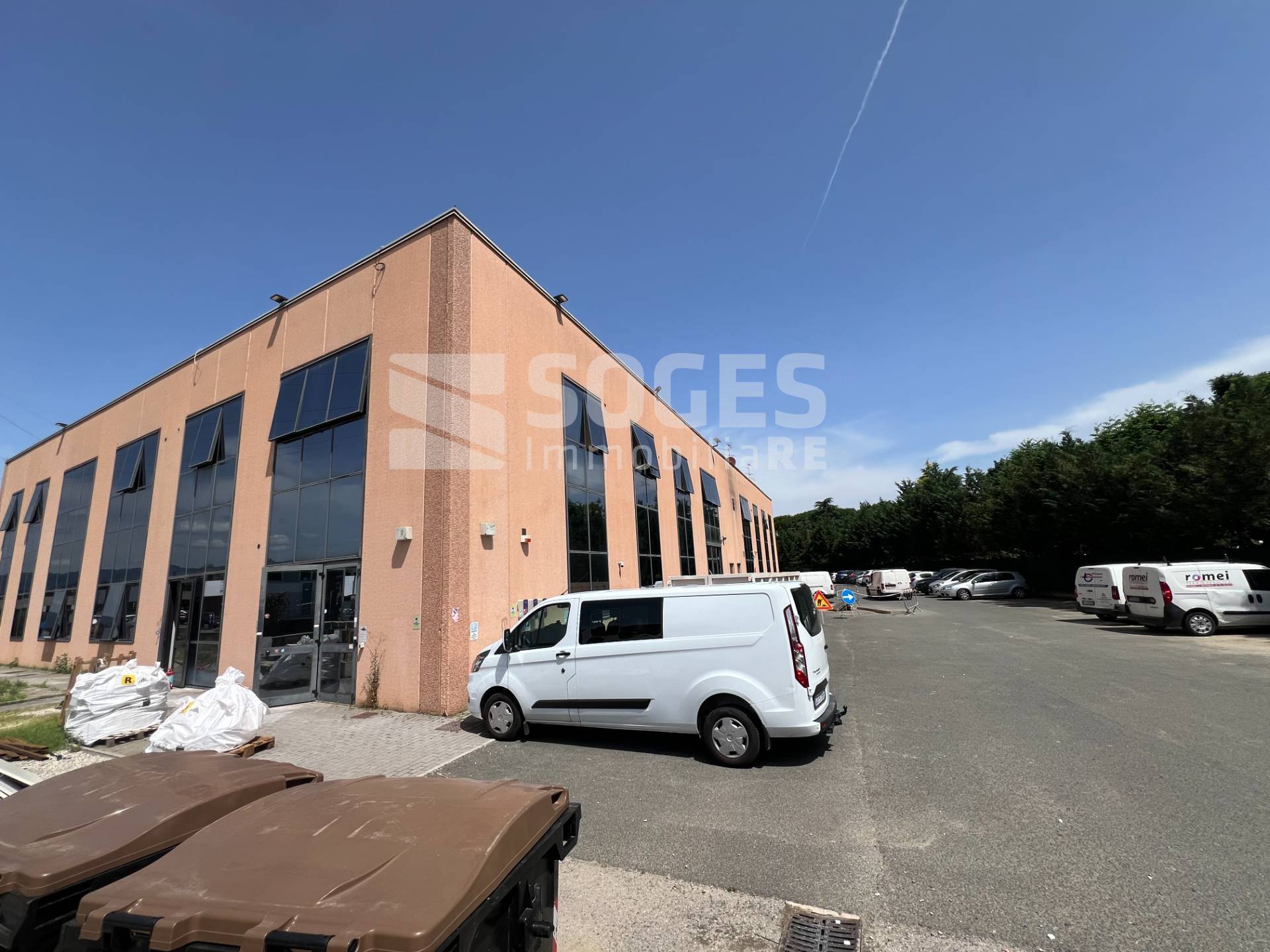 Capannone in vendita a Terranuova Bracciolini