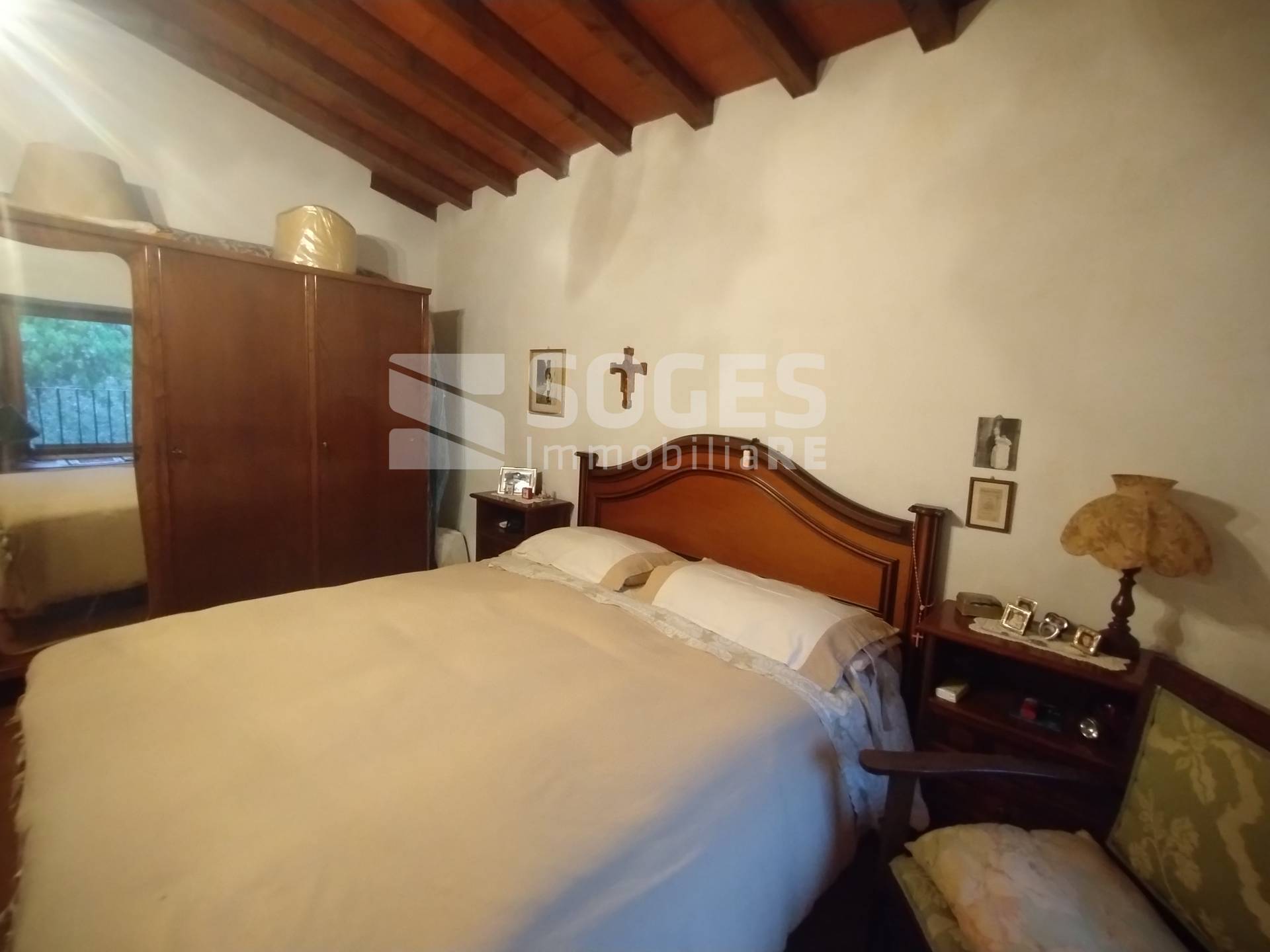 Porzione di casa in vendita a Londa, Fornace