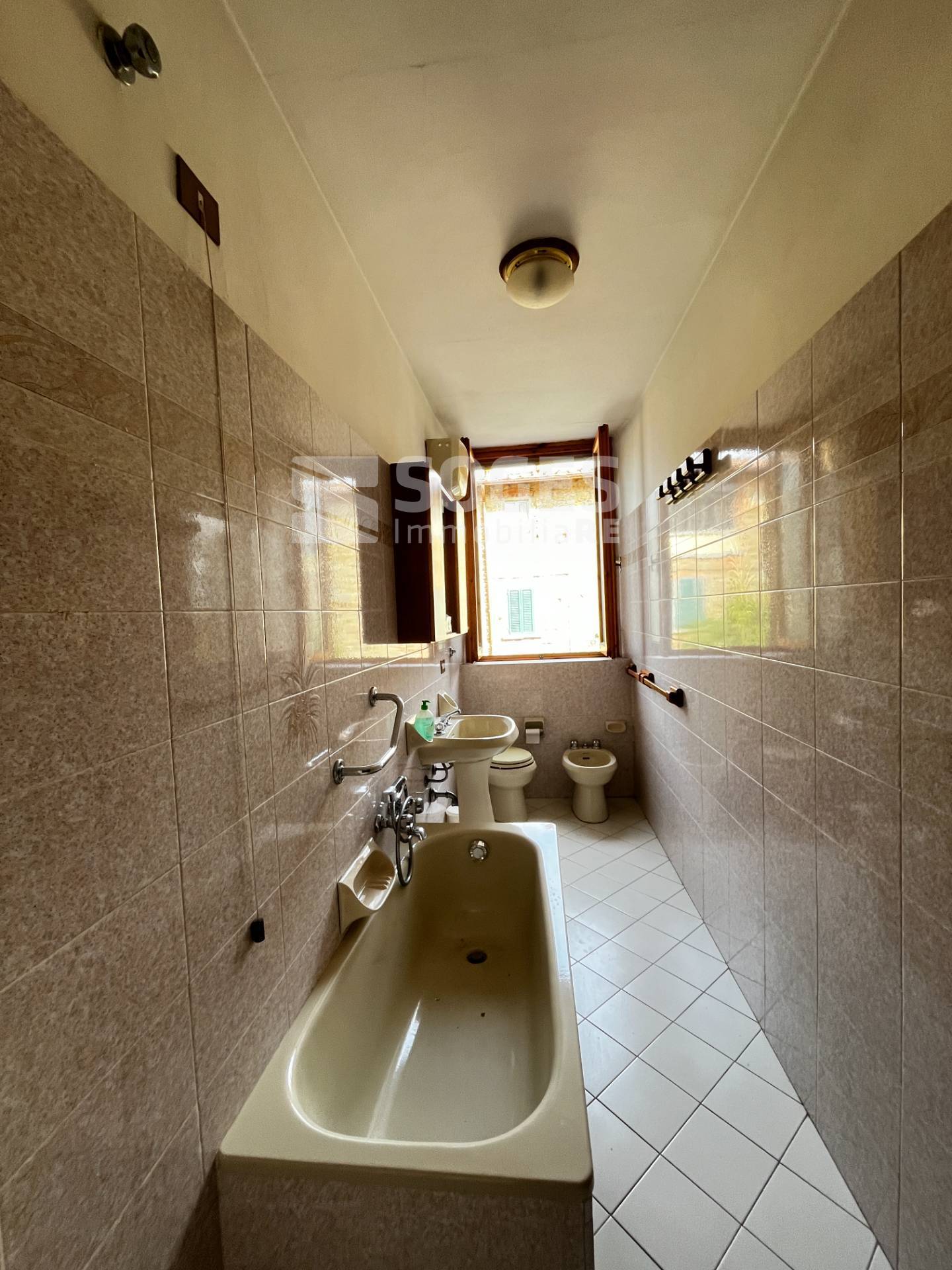 Appartamento in vendita a Cavriglia