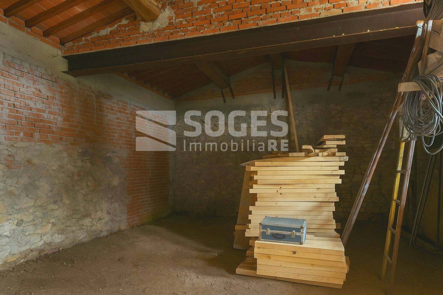 Rustico in vendita a Rignano sull'Arno, Bombone