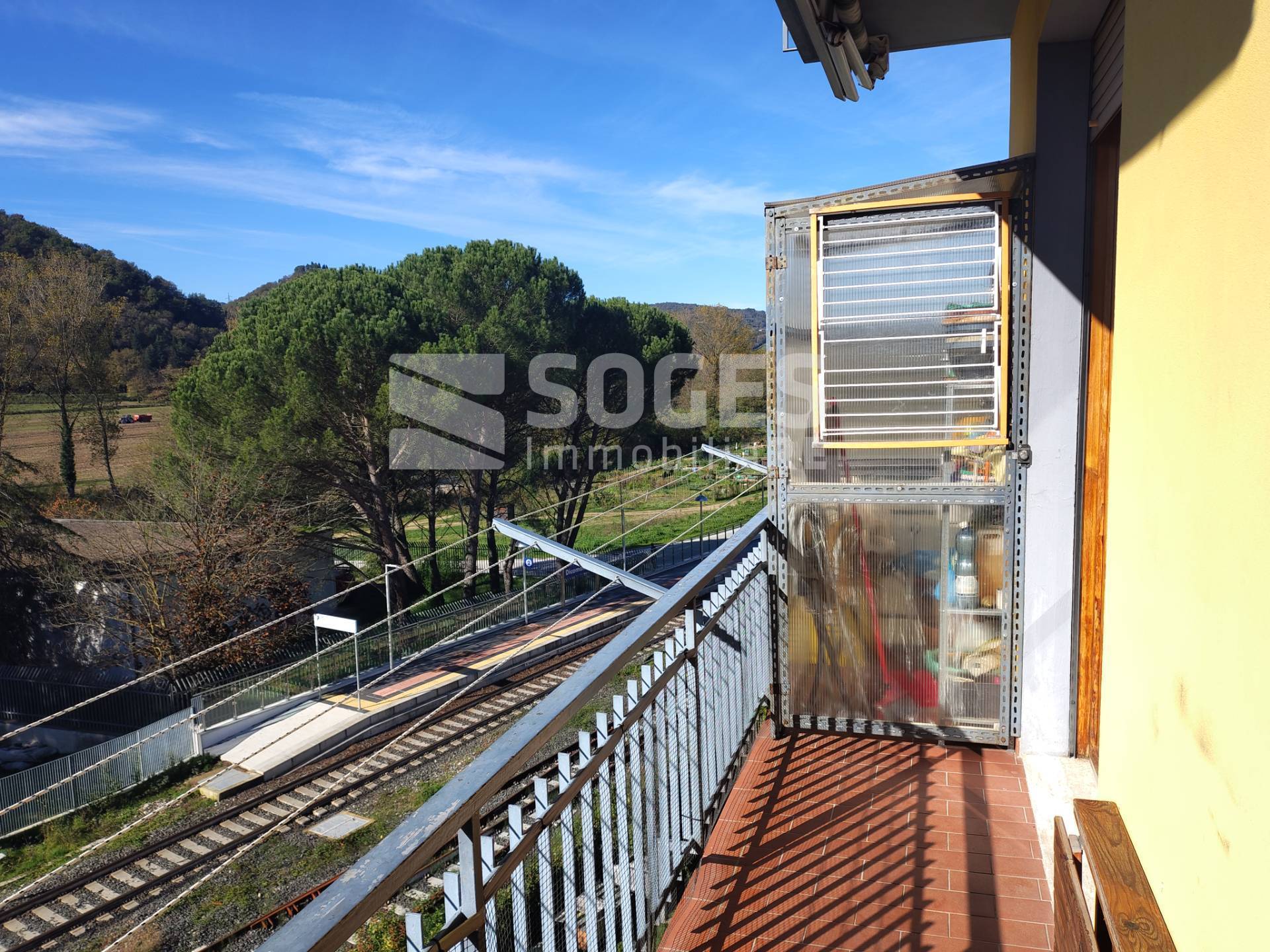 Appartamento in vendita a Dicomano, Centro