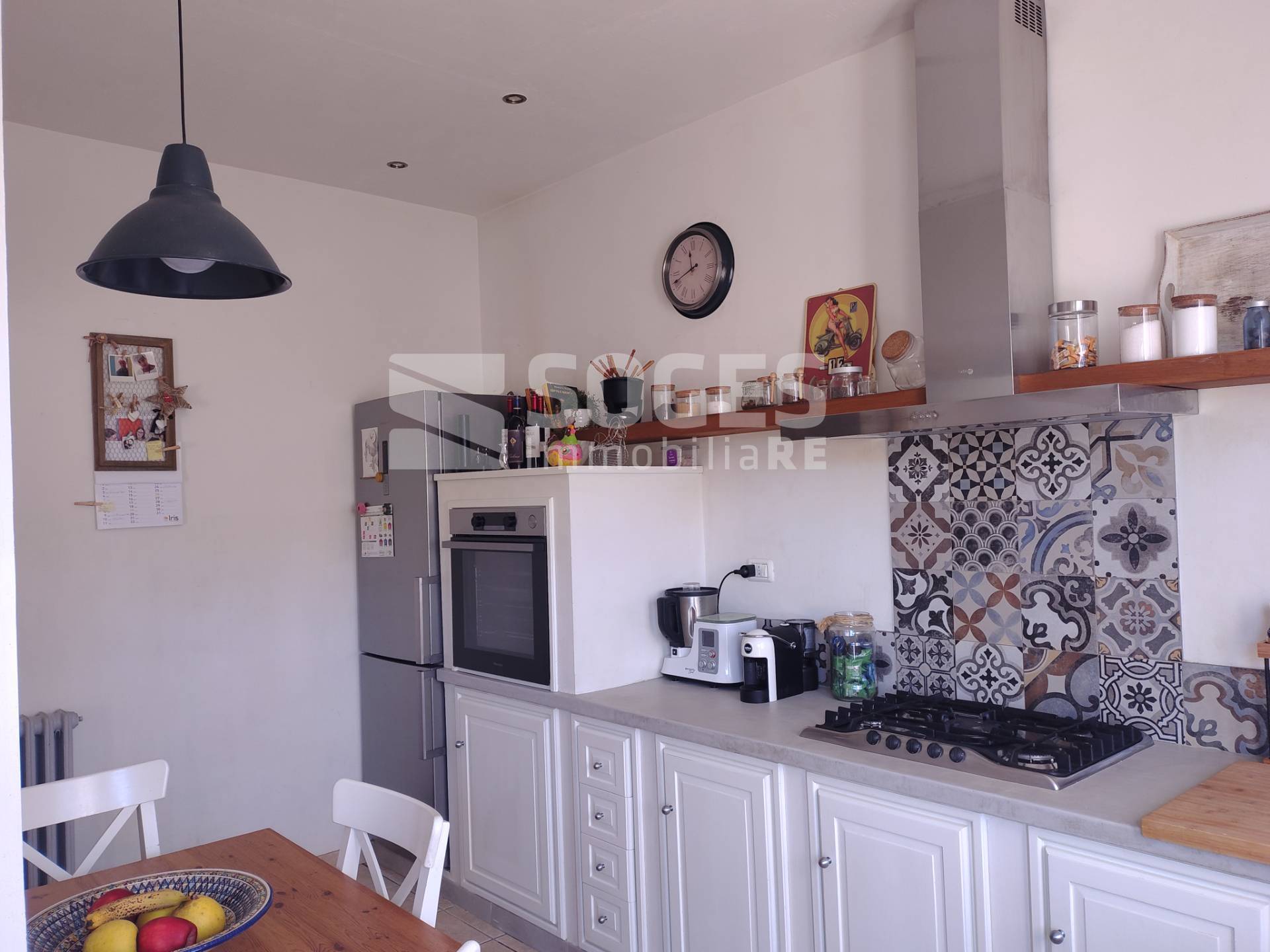 Appartamento in vendita a Dicomano, Centro