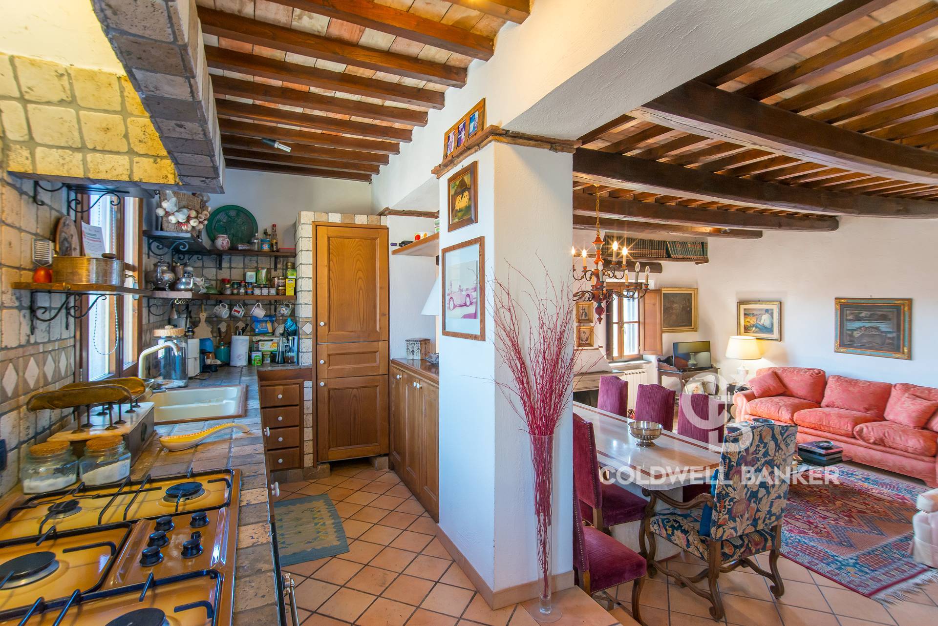 Appartamento in vendita a Sutri, centro storico