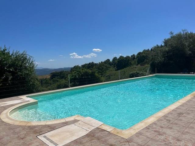 Casa indipendente in vendita a Todi