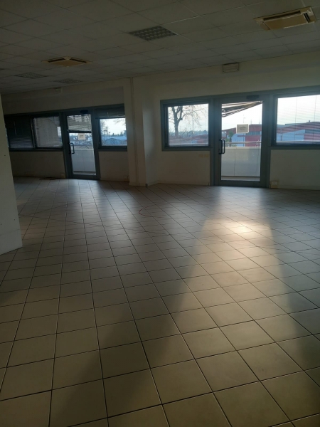 Ufficio in affitto a Pavia di Udine