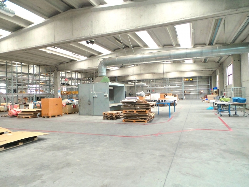 Capannone classe A4 a Buttrio