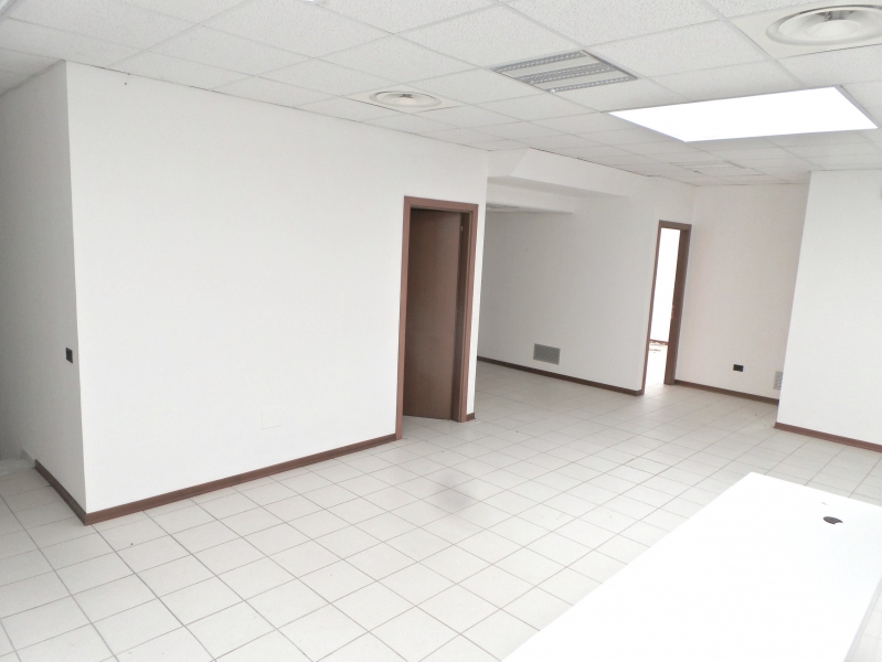 Ufficio in vendita a Pozzuolo del Friuli