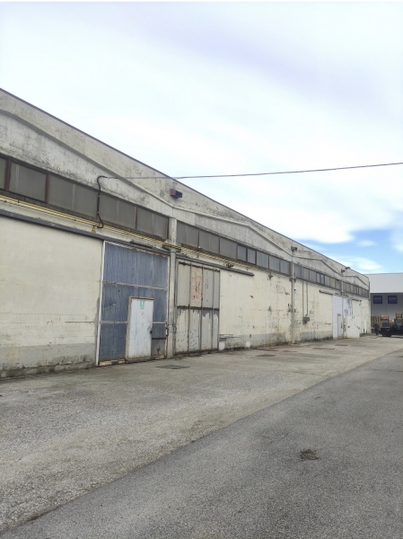 Capannone in vendita a Povoletto