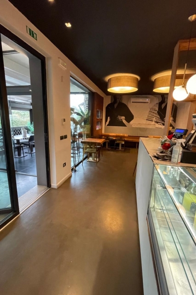 Locale commerciale in vendita a Palmanova