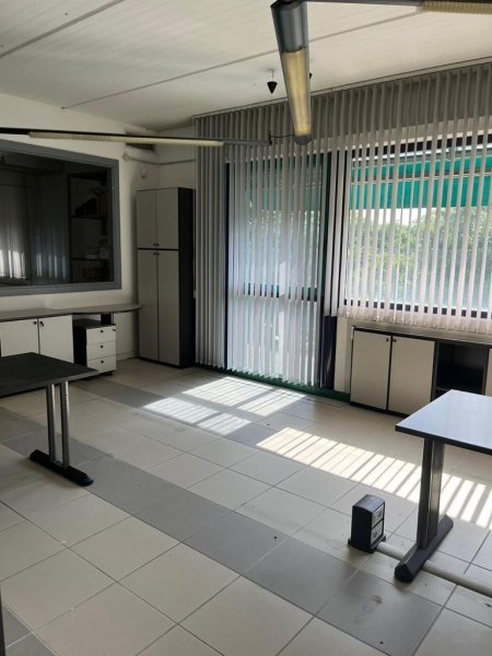 Ufficio in vendita a Tavagnacco