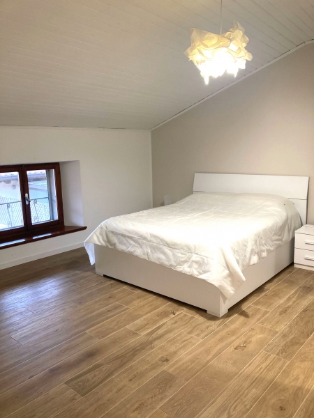 Trilocale arredato in affitto a Udine