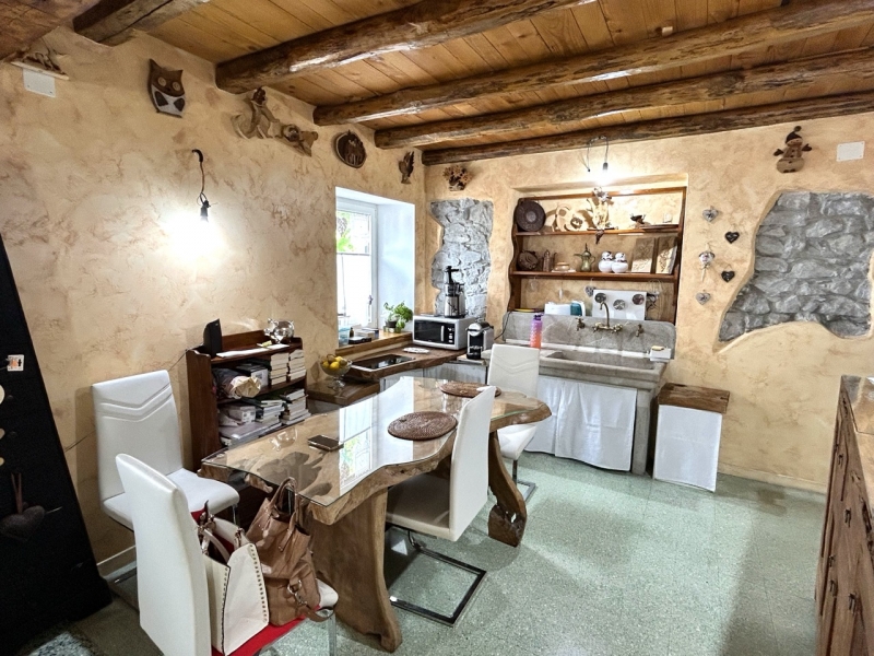 Casa indipendente in vendita a Taipana