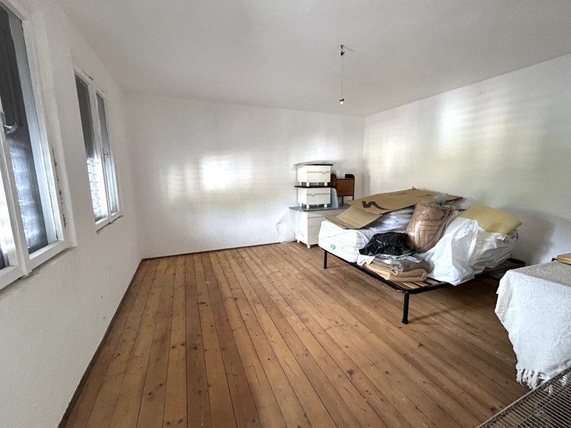 Casa indipendente da ristrutturare a Taipana