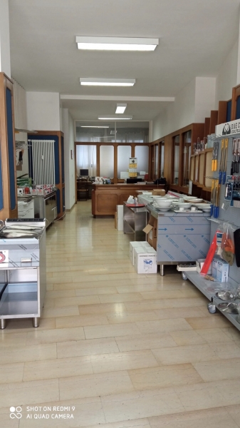 Negozio in vendita a Udine